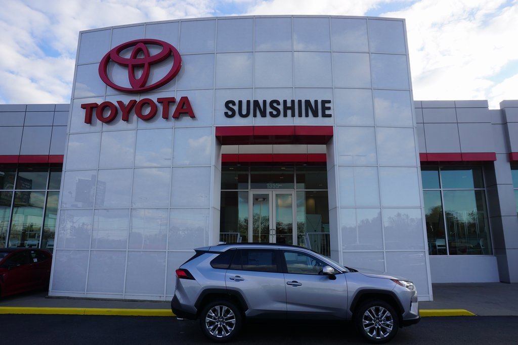 New 2025 Toyota RAV4 XLE Premium image 1