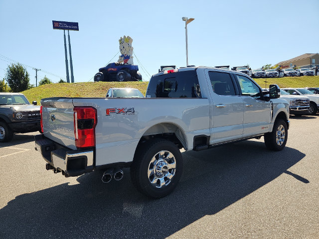 New 2026 Ford F250 Lariat w/ Lariat Ultimate Package AWD/4WD image 3