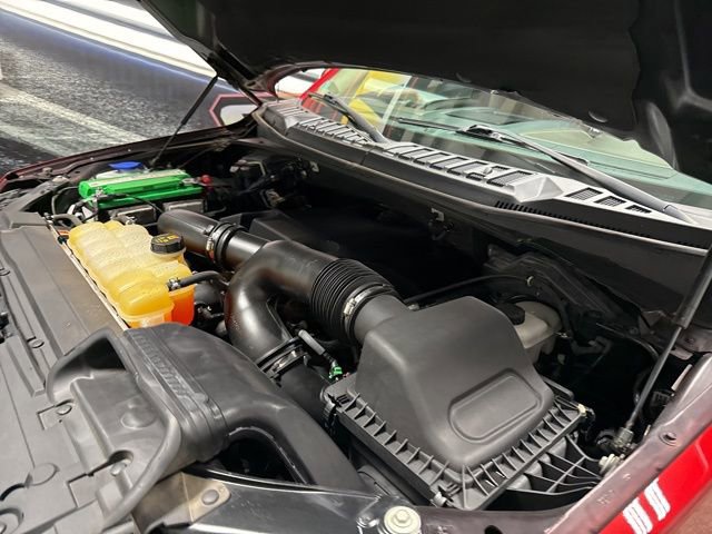 Used 2018 Ford F150 Lariat w/ Equipment Group 502A Luxury image 31