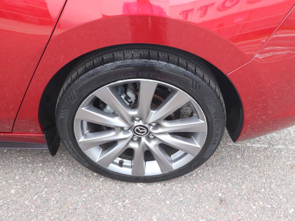 Used 2022 MAZDA MAZDA3 s FWD image 14