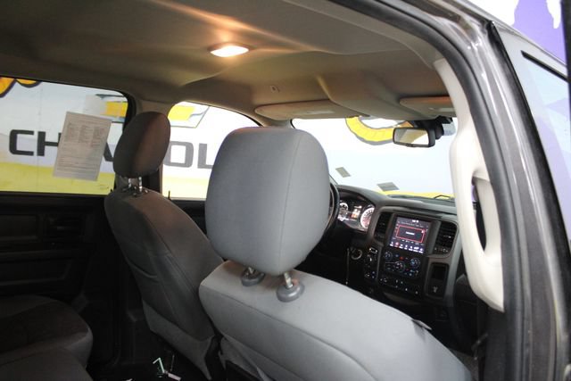 Used 2019 RAM 1500 Express w/ Wheel & Sound Group AWD/4WD image 12