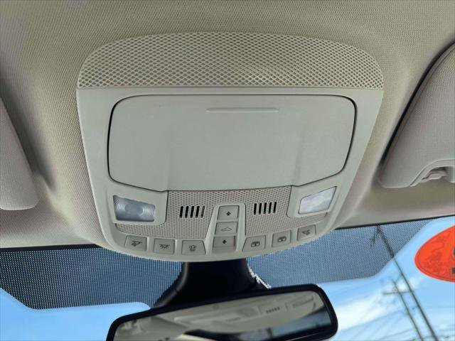 Used 2022 Ford Edge Titanium image 31