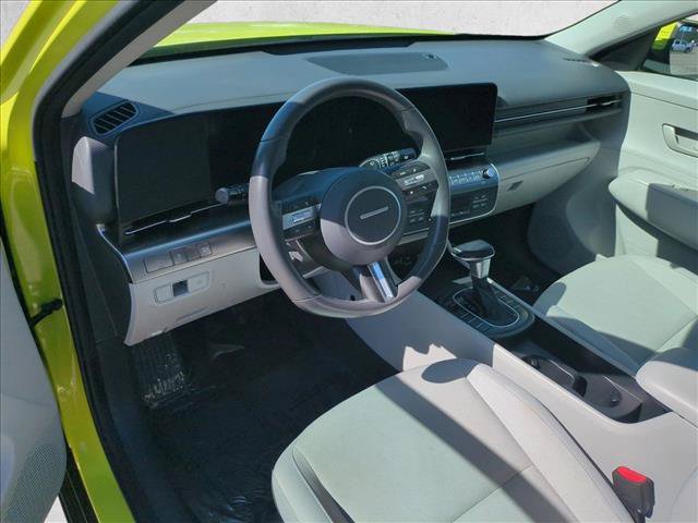 Used 2025 Hyundai Kona SEL AWD/4WD image 10