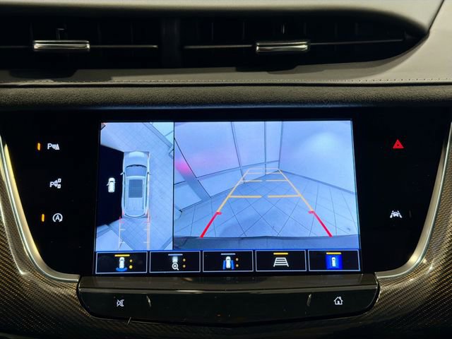 Certified 2024 Cadillac XT6 Sport w/ Platinum Package image 13