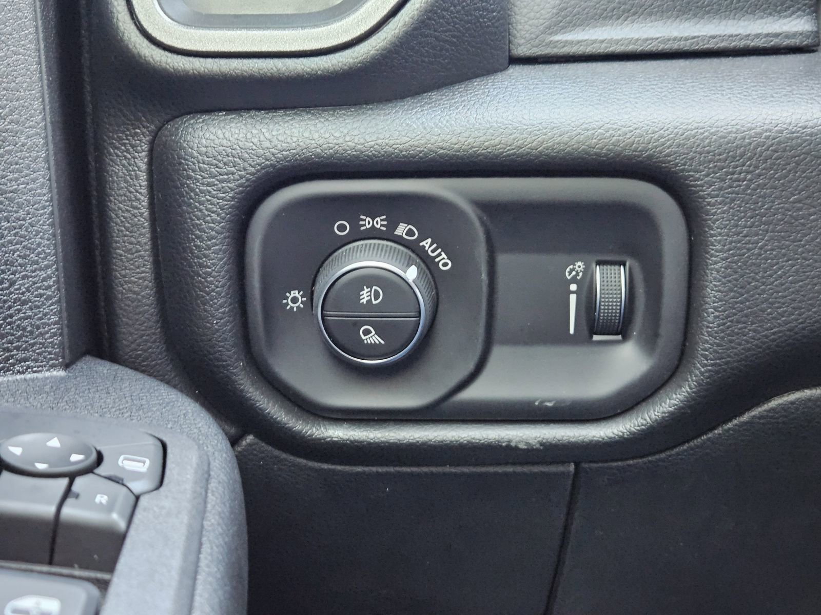 New 2026 RAM 3500 Tradesman image 24