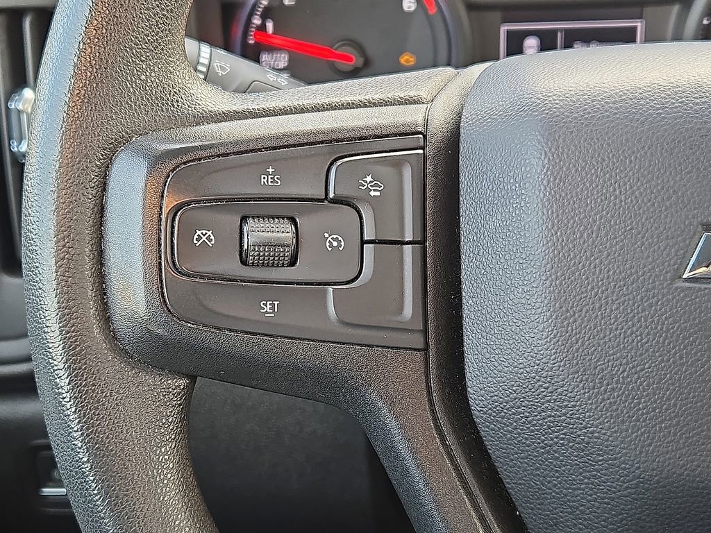 Used 2022 Chevrolet Silverado 1500 Custom image 26