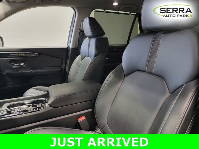Used 2023 Honda Pilot Touring image 13