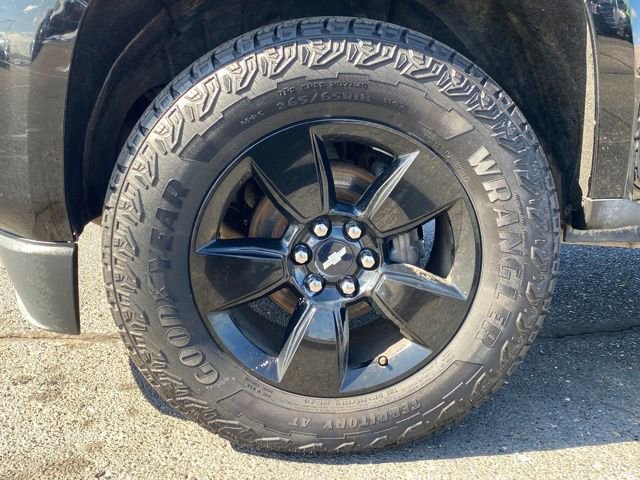 Used 2016 Chevrolet Colorado LT w/ Midnight Edition AWD/4WD image 22