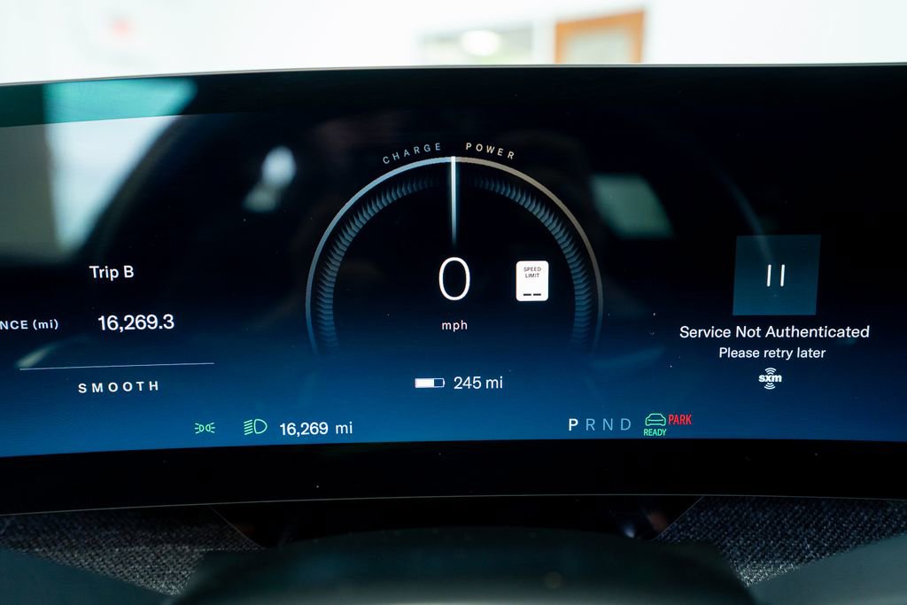 Used 2024 Lucid Air Touring AWD/4WD image 34