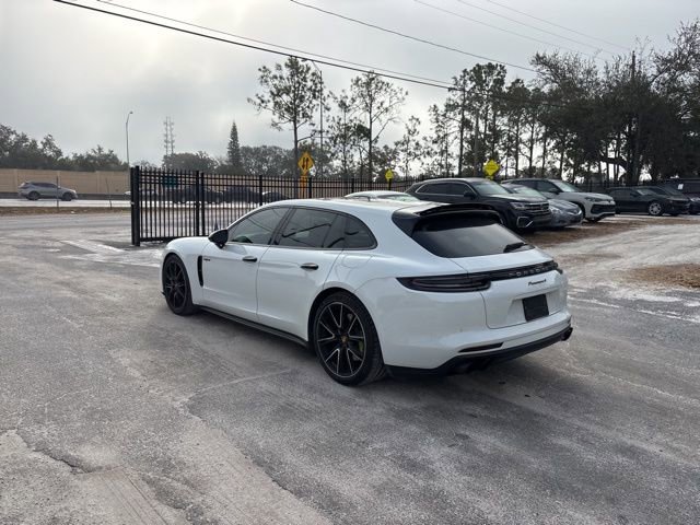 Used 2018 Porsche Panamera 4 image 3