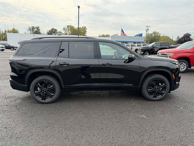 New 2027 Chevrolet Traverse LT w/ Midnight/Sport Edition AWD/4WD image 7