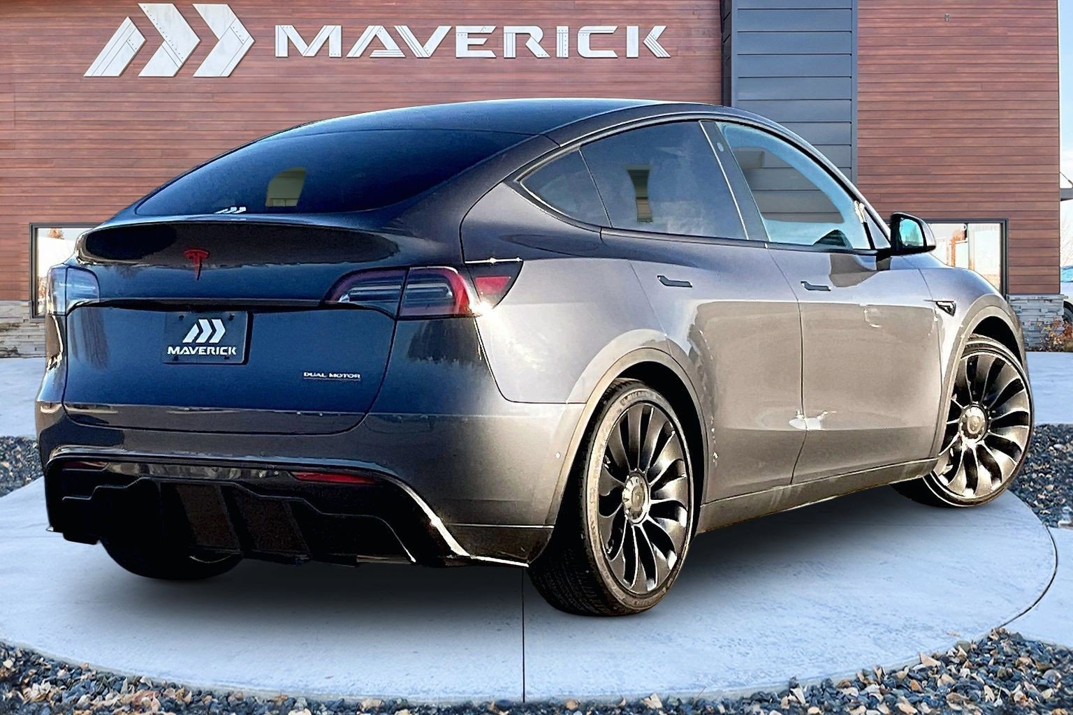 Used 2022 Tesla Model Y Performance image 5