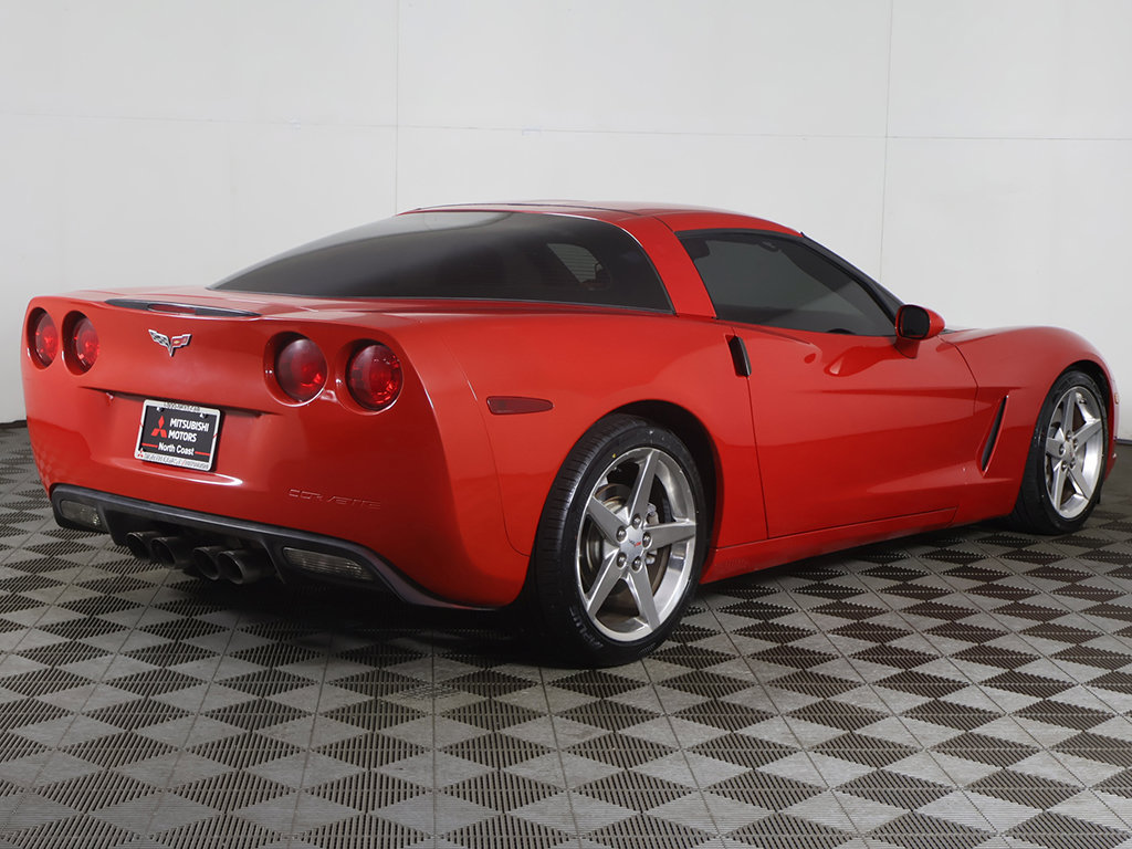 Used 2006 Chevrolet Corvette Coupe w/ Preferred Equipment Group RWD image 6