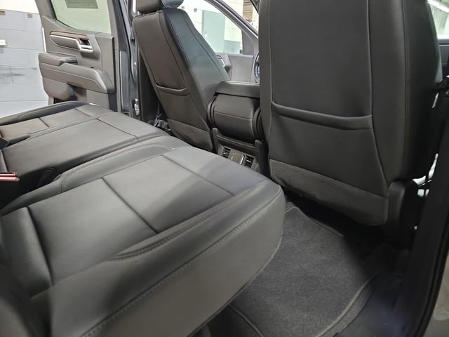 Used 2024 GMC Sierra 1500 SLT image 12