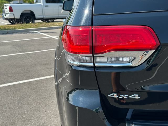 Used 2019 Jeep Grand Cherokee Summit AWD/4WD image 46