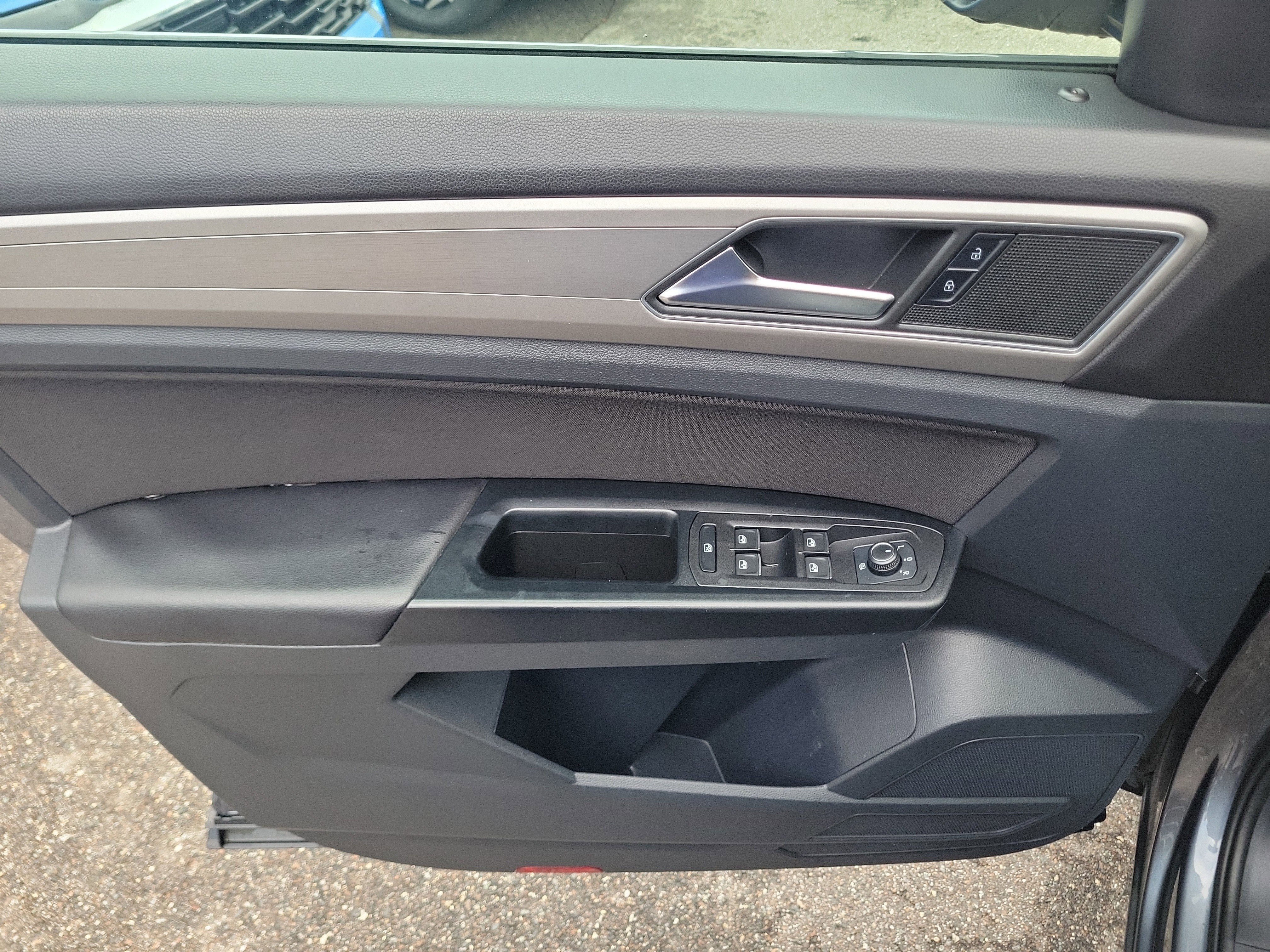 Used 2019 Volkswagen Atlas S FWD image 18