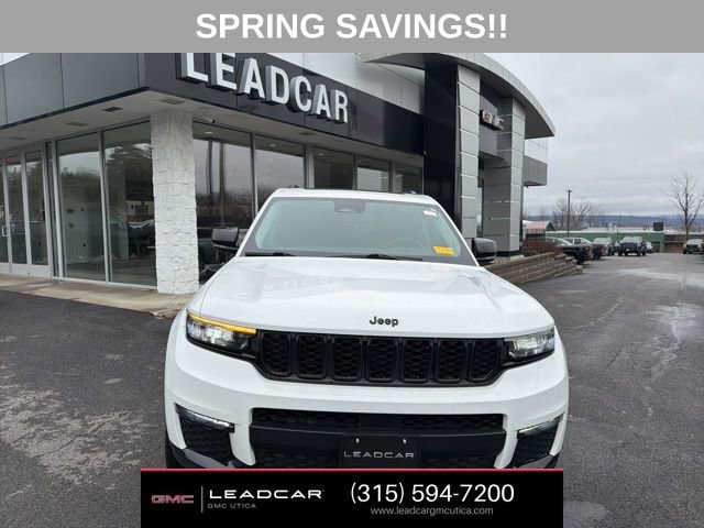 Used 2023 Jeep Grand Cherokee L Limited w/ Black Appearance Package image 9