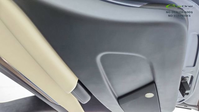 Used 2023 Tesla Model X image 26