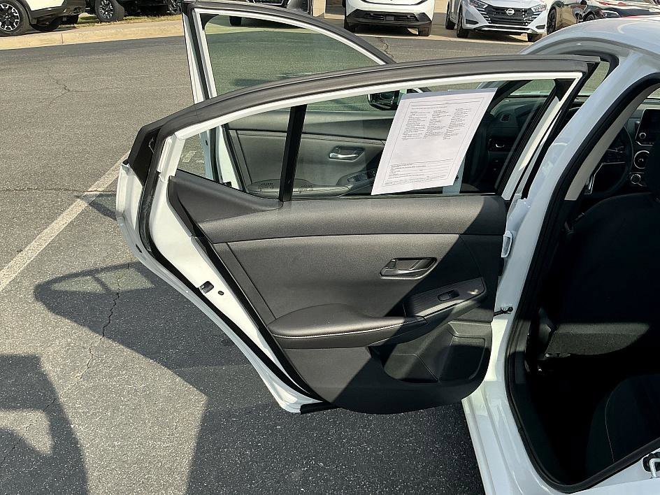 Used 2024 Nissan Sentra SV image 21