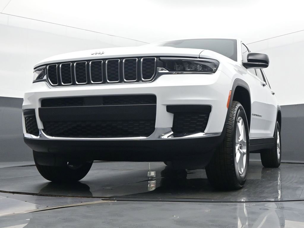 New 2025 Jeep Grand Cherokee L Laredo w/ Luxury Tech Group I image 48