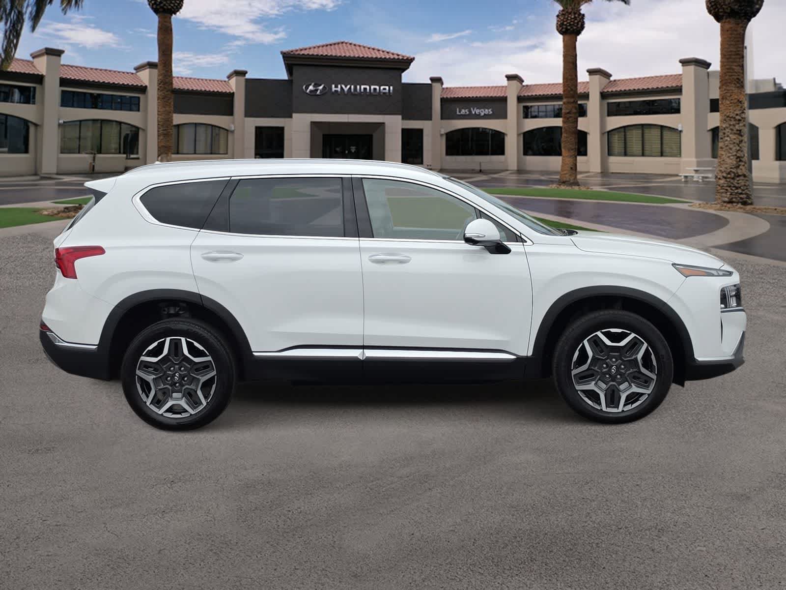 Used 2023 Hyundai Santa Fe SEL Premium w/ Cargo Package AWD/4WD image 9