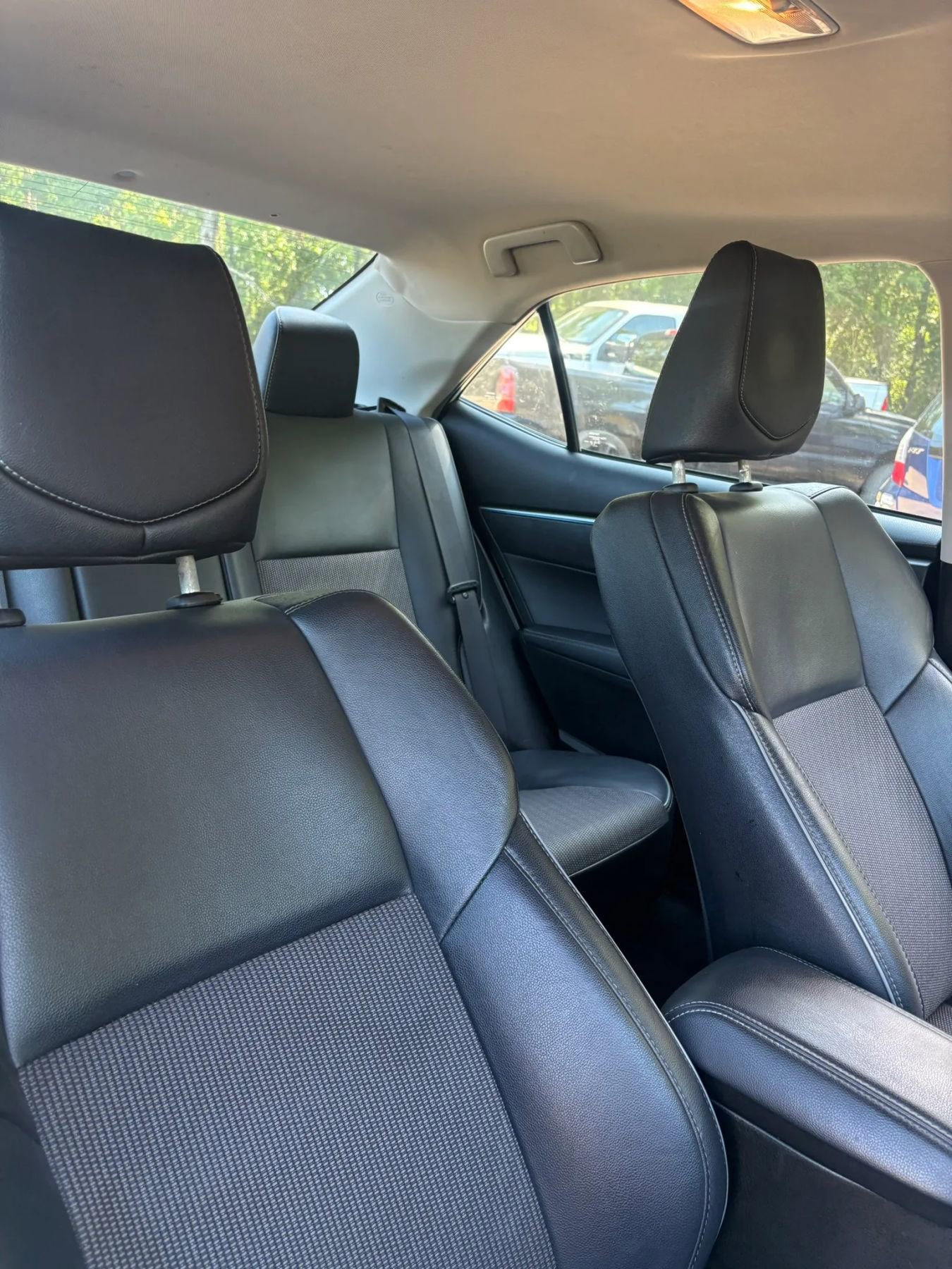 Used 2015 Toyota Corolla S FWD image 39