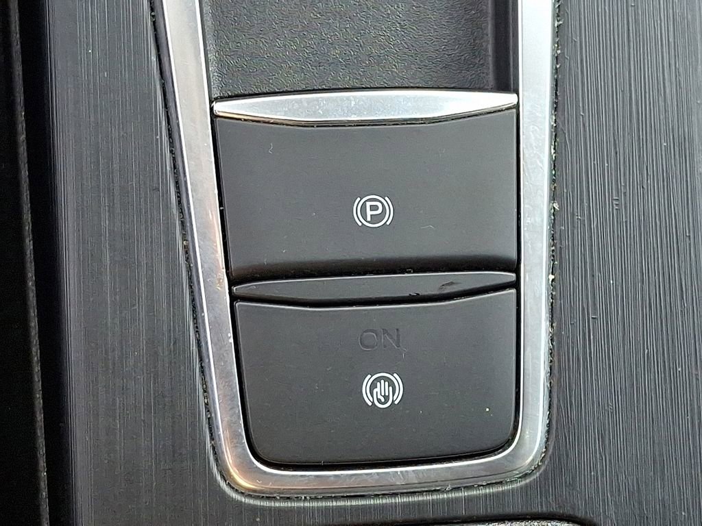 Used 2024 Ford Escape Base 4D Sport Utility image 18