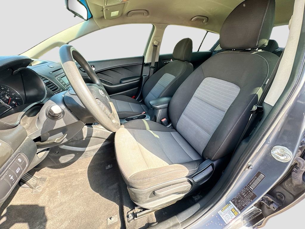 Used 2016 Kia Forte LX image 22