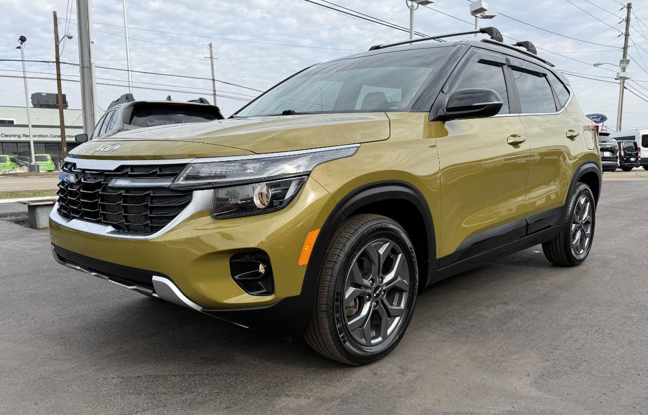 Used 2024 Kia Seltos S image 7