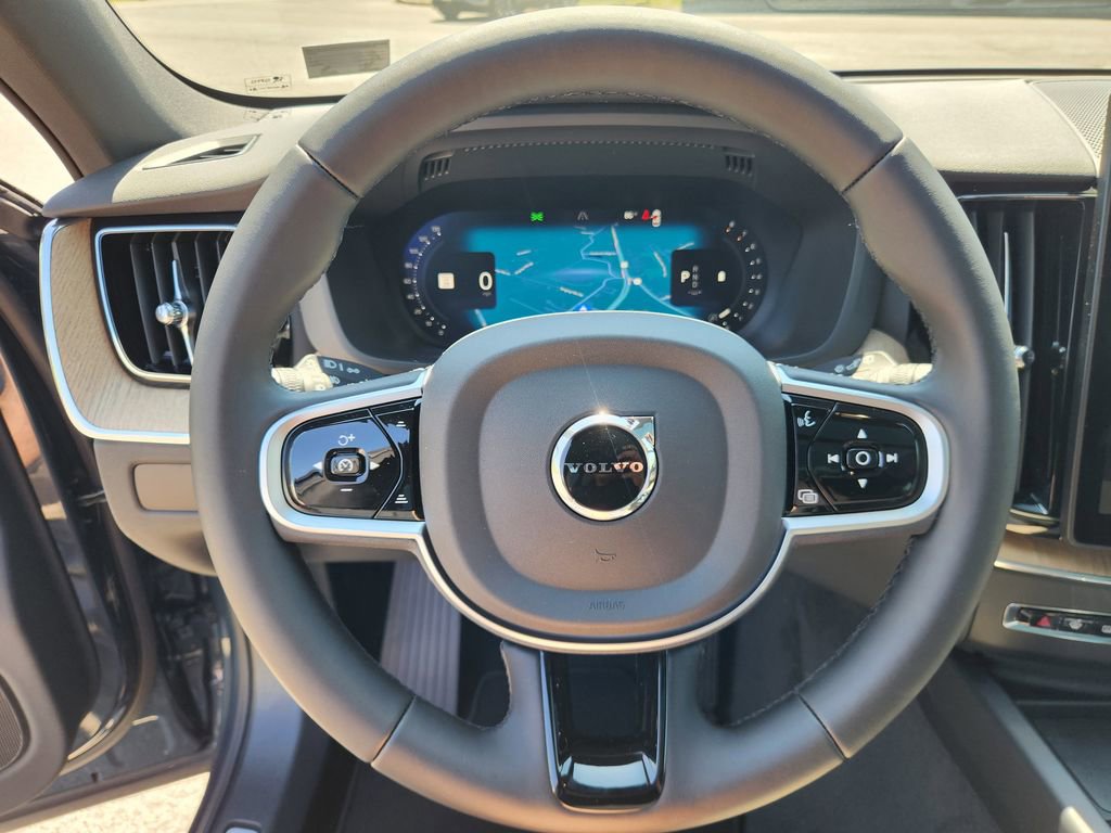 New 2026 Volvo XC60 B5 Plus w/ Protection Package Premier AWD/4WD image 18