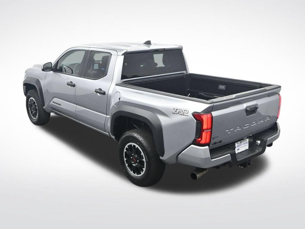 Used 2025 Toyota Tacoma TRD Off-Road AWD/4WD image 35