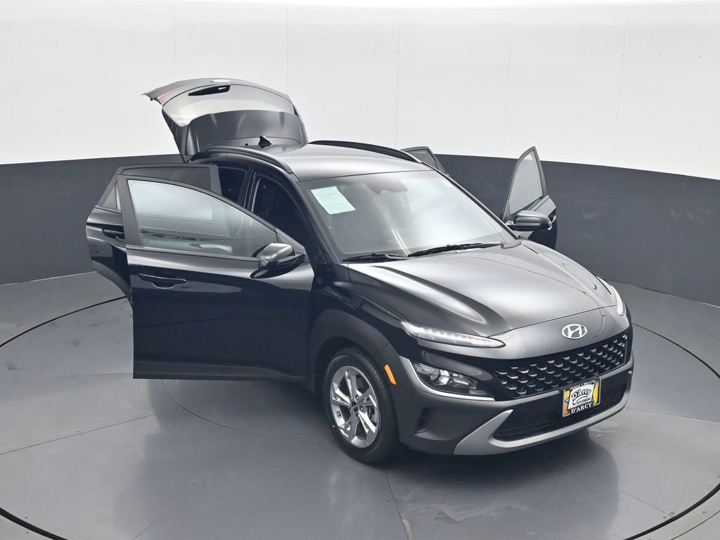Certified 2023 Hyundai Kona SEL AWD/4WD image 29