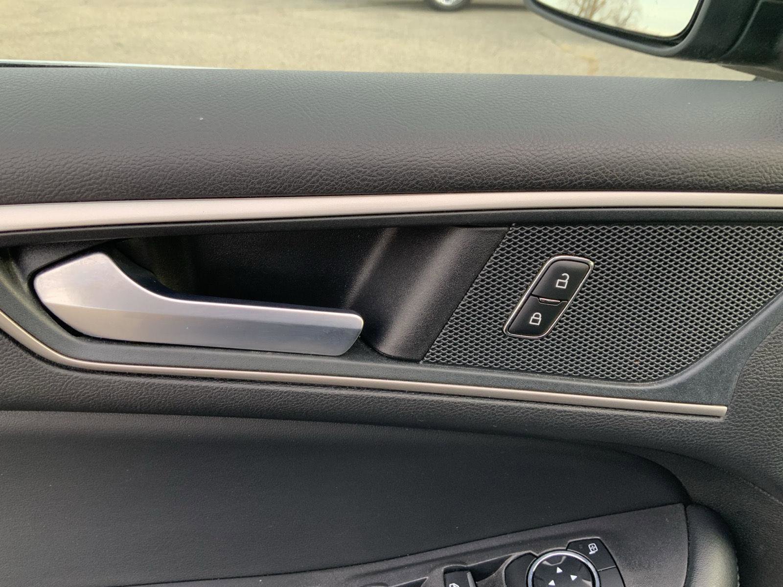 Used 2024 Ford Edge SEL image 22