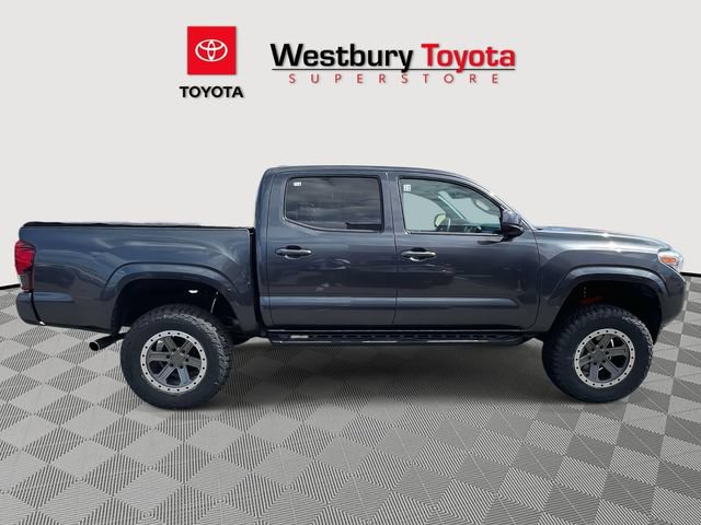 Used 2022 Toyota Tacoma SR AWD/4WD image 6