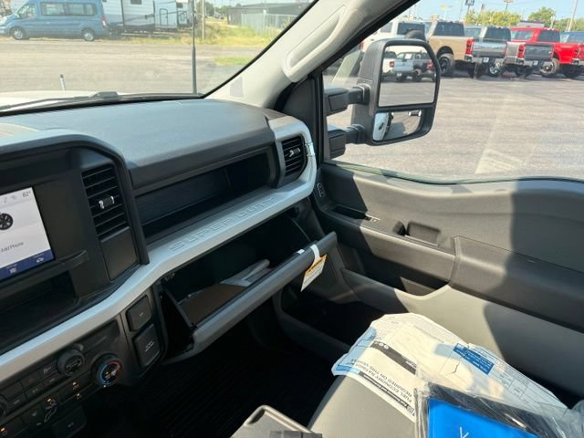 New 2026 Ford F550 4x4 Regular Cab Super Duty image 21