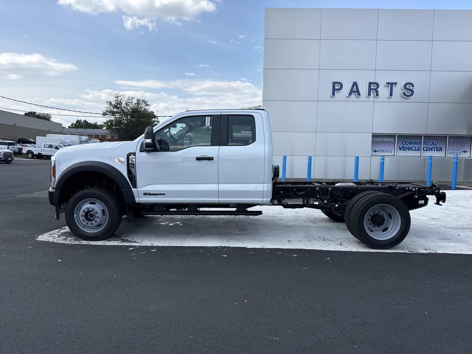 New 2026 Ford F550 4x4 SuperCab Super Duty image 6