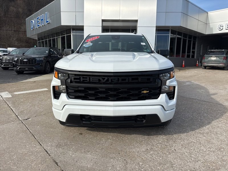 Used 2022 Chevrolet Silverado 1500 Custom image 2