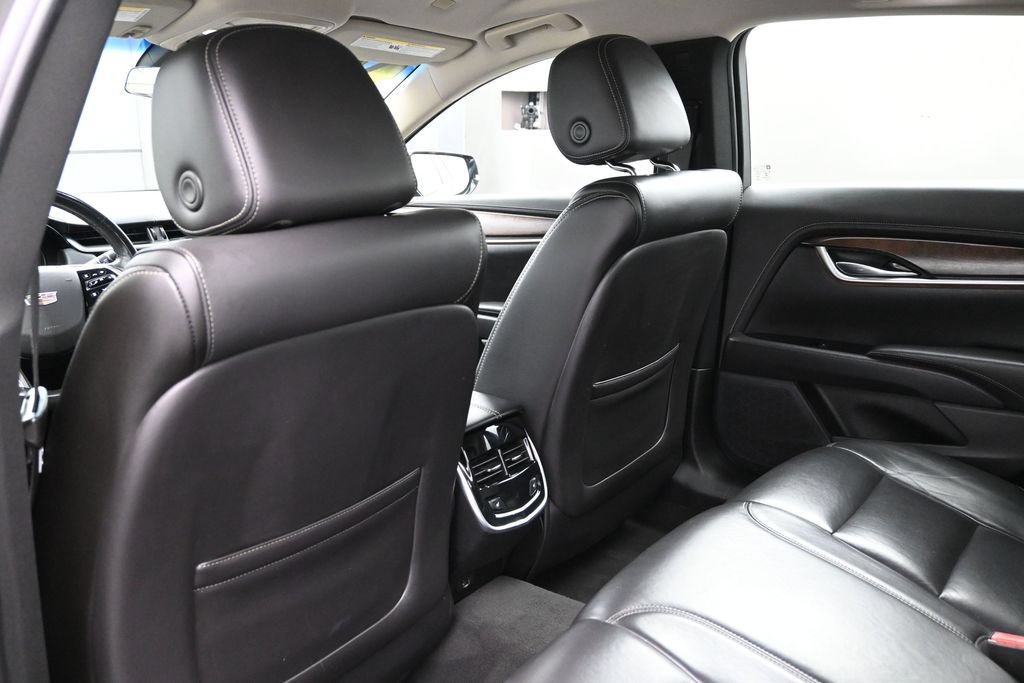 Used 2019 Cadillac XTS Luxury FWD image 27