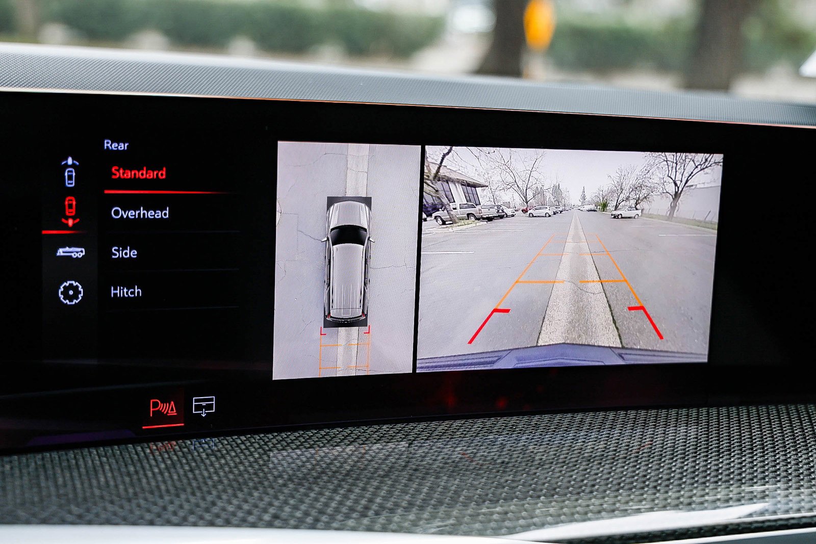 Used 2025 Cadillac Escalade V w/ LPO, ONYX Package image 25