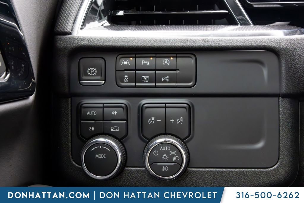 Used 2025 Chevrolet Tahoe RST AWD/4WD image 10