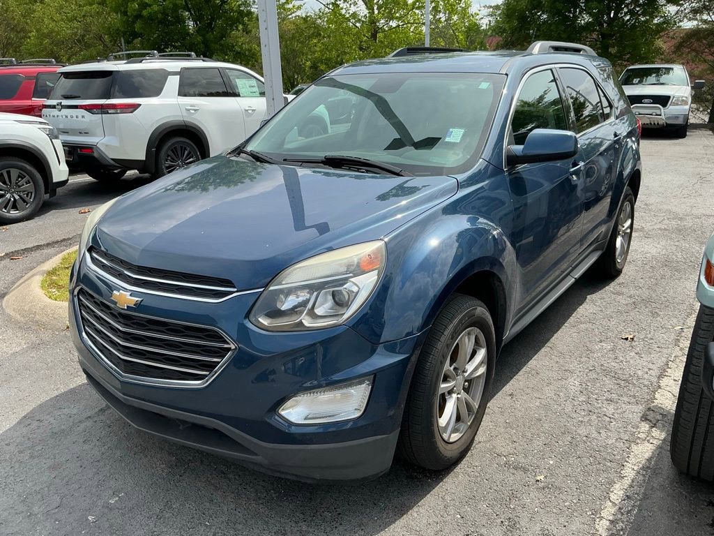 Used 2017 Chevrolet Equinox LT w/ Convenience Package FWD image 2
