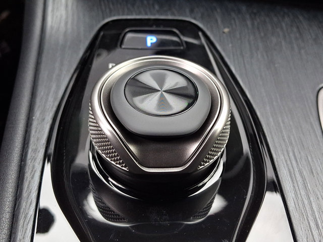 New 2026 Lexus RZ 450e AWD image 10