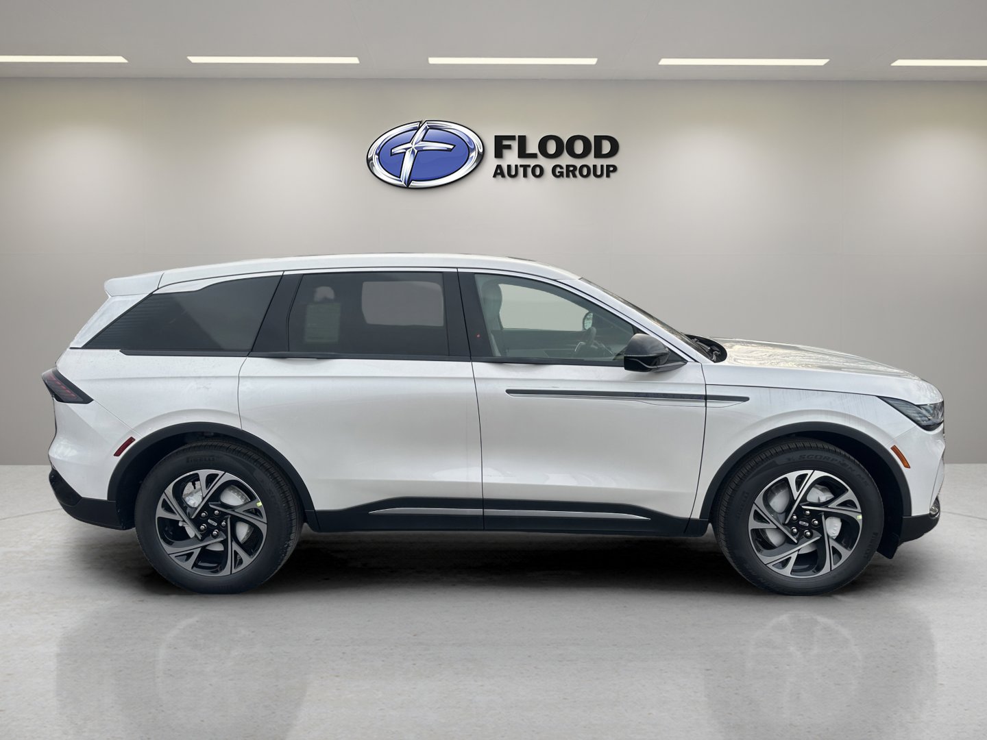 New 2026 Lincoln Nautilus Premier w/ Equipment Group 102A image 4