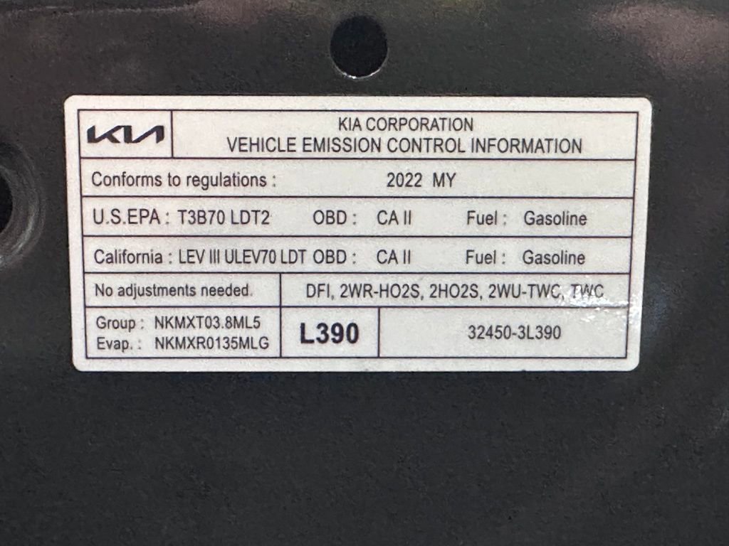 Used 2022 Kia Telluride LX image 34