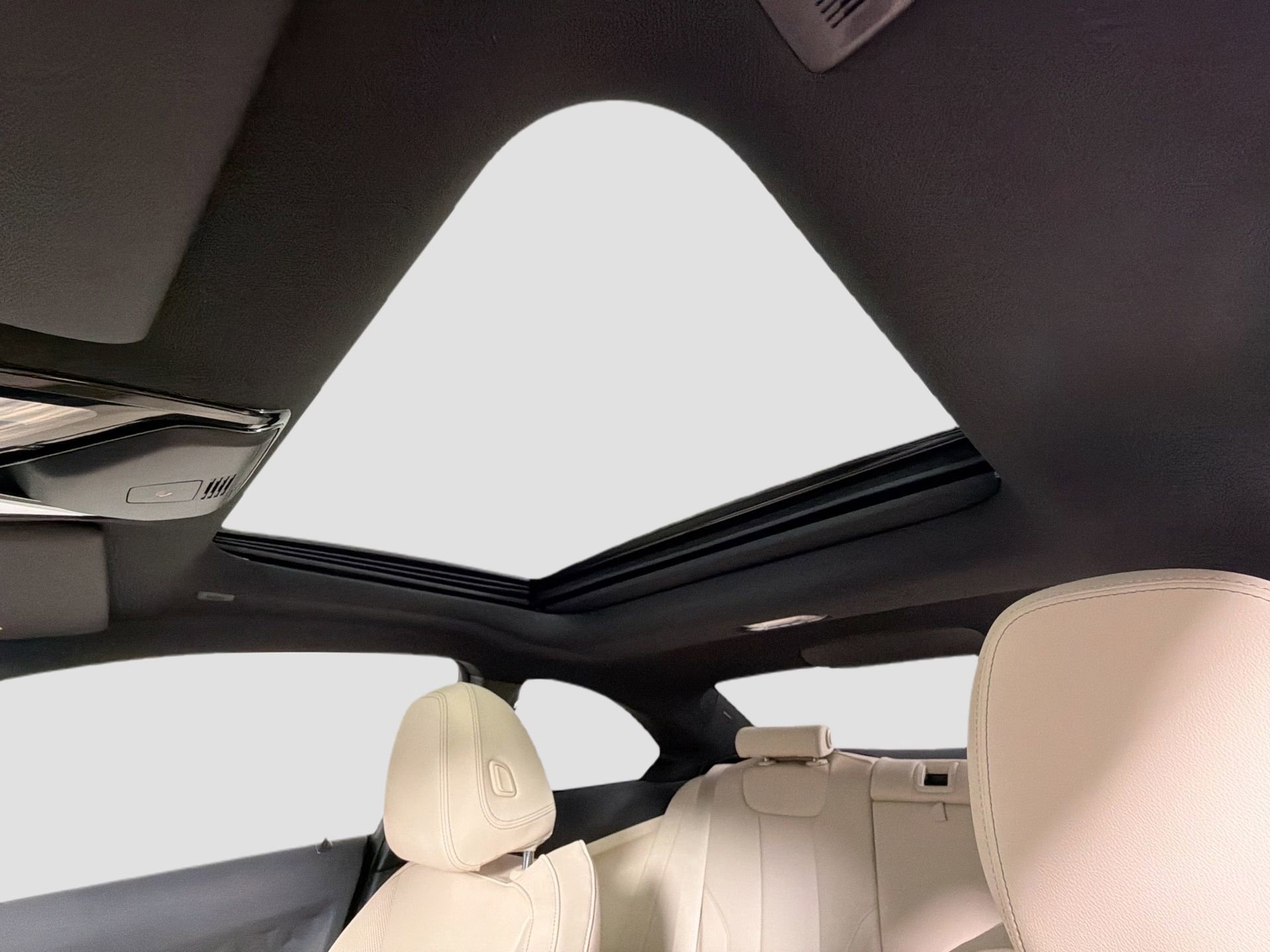 New 2026 BMW 230i Coupe w/ Convenience Package image 21