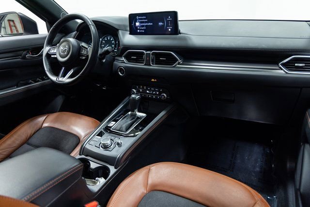 Used 2024 MAZDA CX-5 Carbon Edition image 27