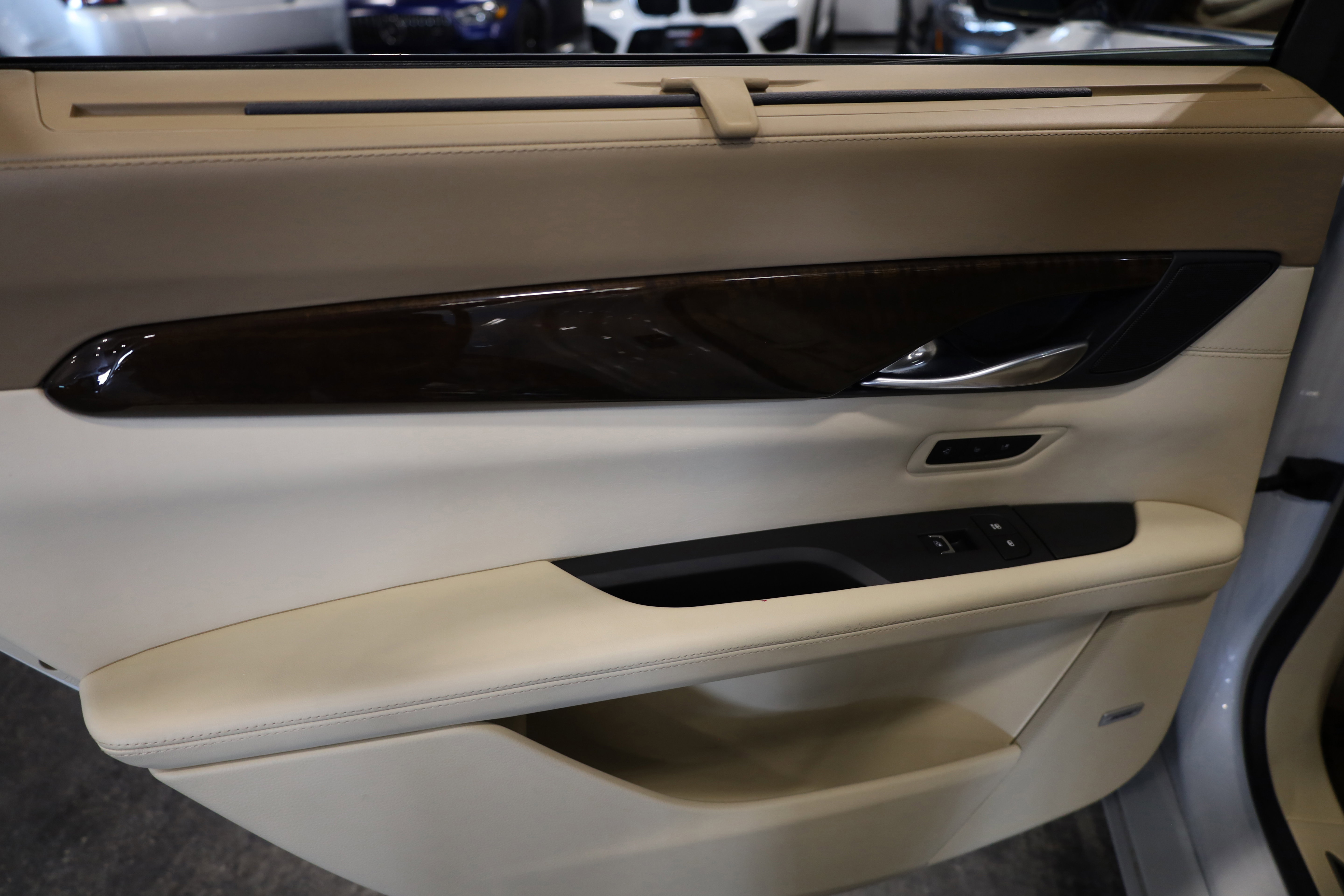 Used 2018 Cadillac CT6 Platinum image 39