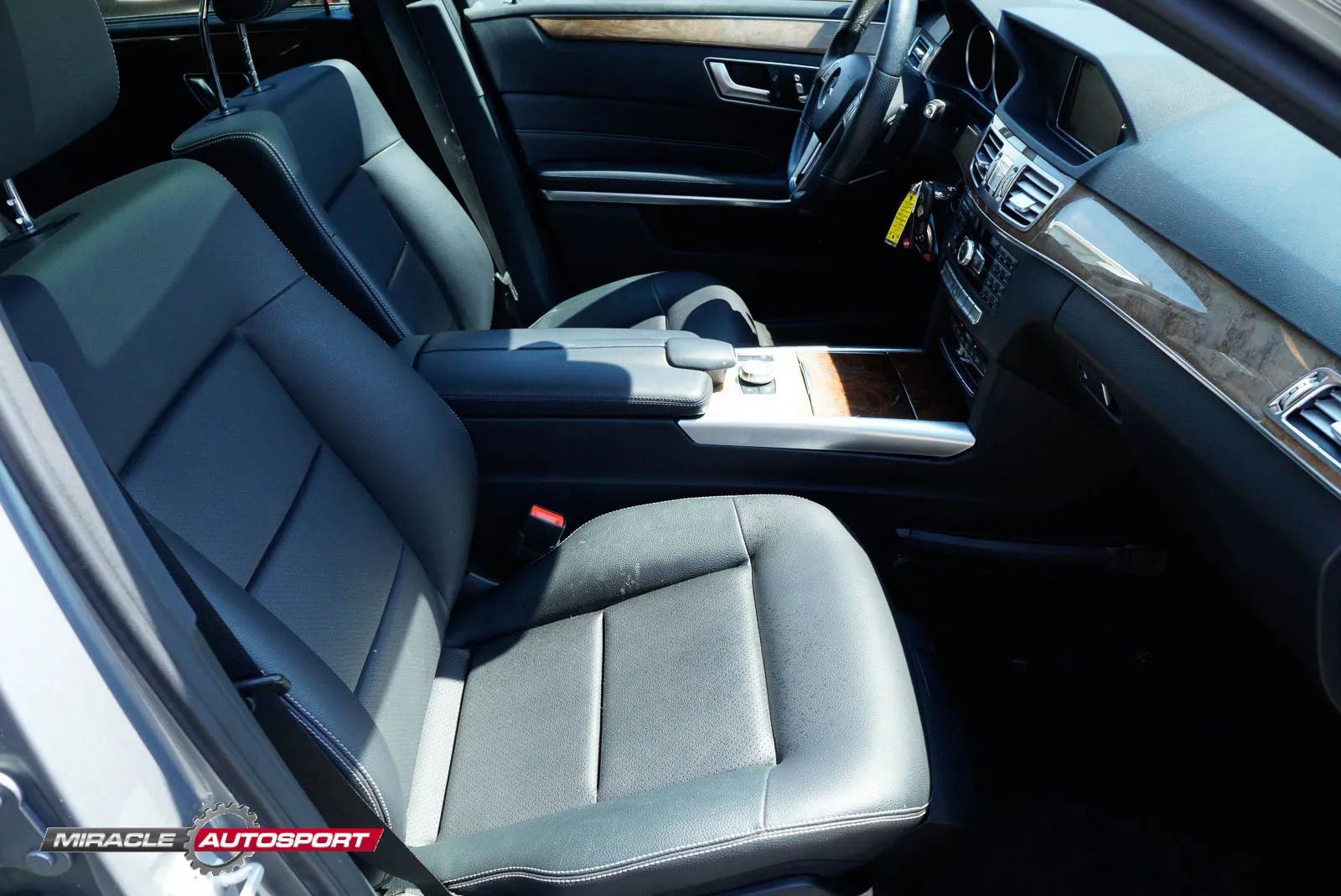 Used 2014 Mercedes-Benz E 350 4MATIC Wagon w/ Premium 1 Package image 32