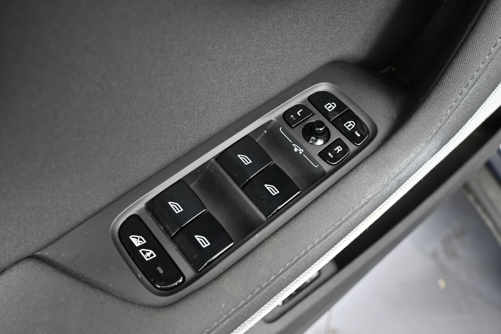Used 2024 Polestar Polestar 2 AWD/4WD image 15
