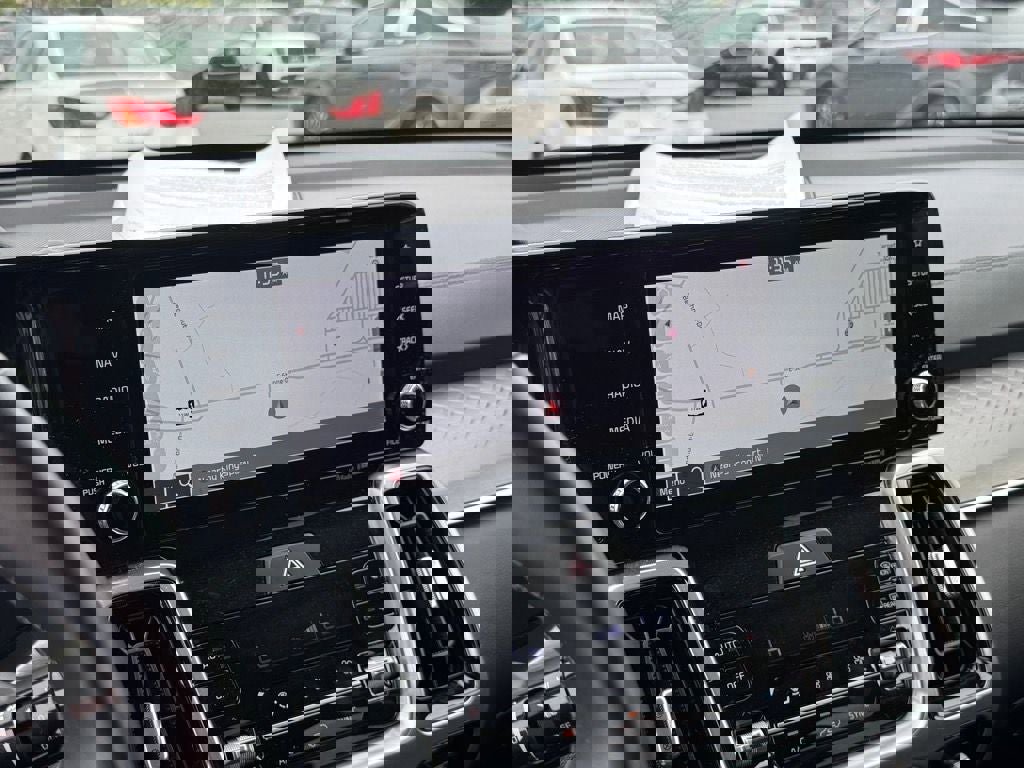 Used 2023 Kia Sorento SX image 20